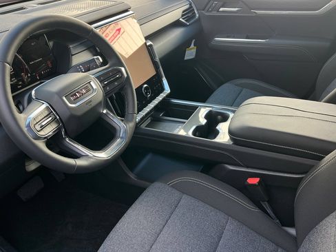 New 2026 GMC Acadia Elevation AWD/4WD image 7