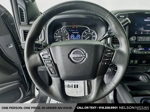 Used 2024 Nissan Titan SV image 11