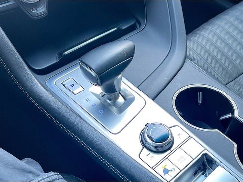 Used 2020 Genesis G70 2.0T w/ Elite Package image 15