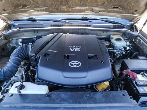 Used 2003 Toyota 4Runner SR5 image 35