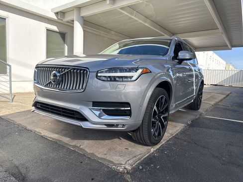 Used 2023 Volvo XC90 B5 Plus w/ Protection Package Premier image 1