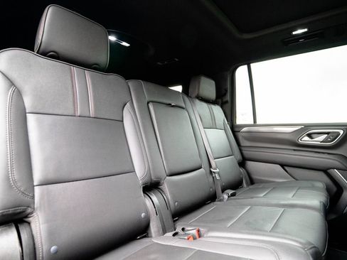 Certified 2023 Chevrolet Suburban RST AWD/4WD image 30