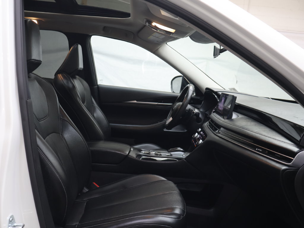 Used 2025 INFINITI QX60 Pure FWD image 10