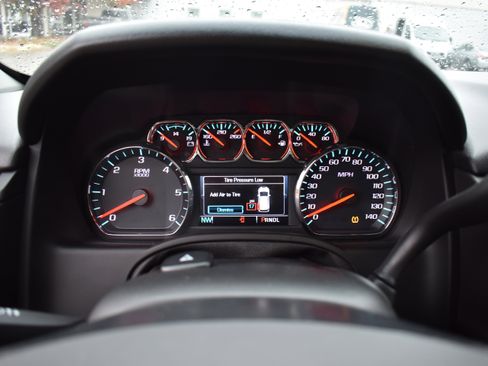 Used 2019 GMC Yukon XL SLT w/ Open Road Package image 17