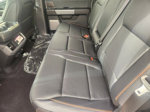 New 2025 Ford F150 Lariat w/ Equipment Group 501A Mid image 20