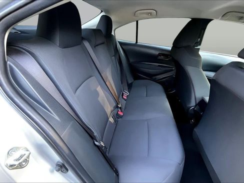 Used 2022 Toyota Corolla LE FWD image 20