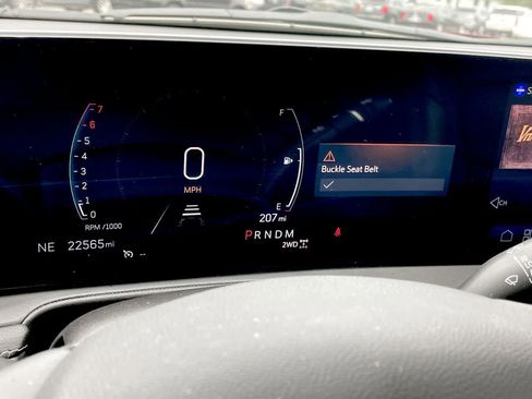 Used 2024 Cadillac XT4 Premium Luxury AWD/4WD image 27