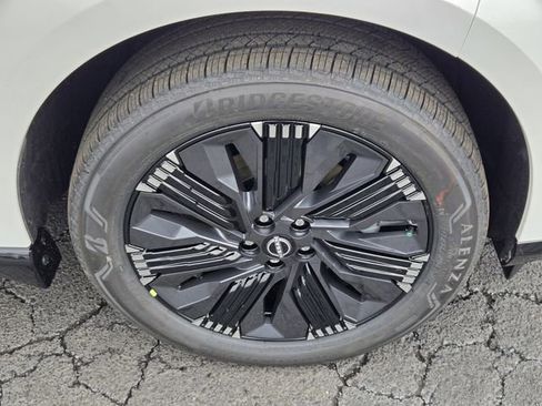 New 2026 Nissan Murano Platinum w/ Cargo Package AWD/4WD image 15