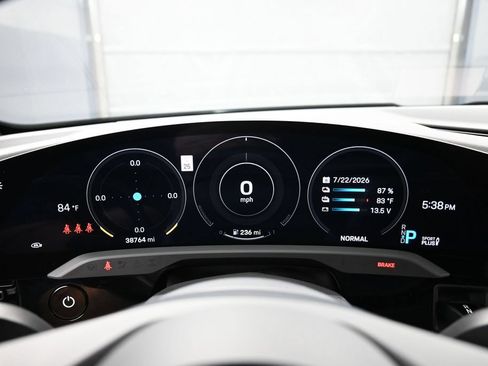 Certified 2021 Porsche Taycan RWD image 18