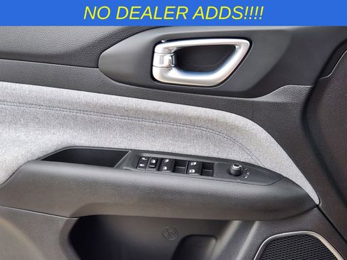 New 2026 Jeep Compass Latitude AWD/4WD image 20