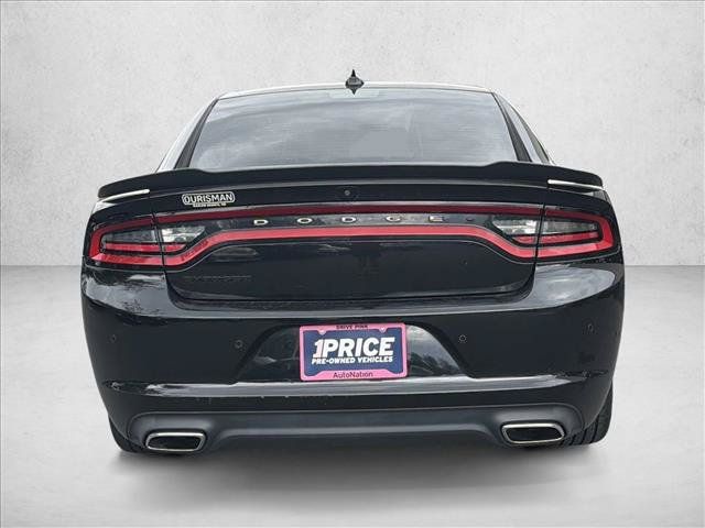 Used 2019 Dodge Charger SXT w/ Plus Group RWD image 6