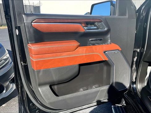 Used 2024 GMC Sierra 1500 Denali Ultimate image 20