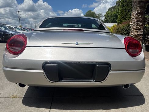 Used 2004 Ford Thunderbird Deluxe image 4