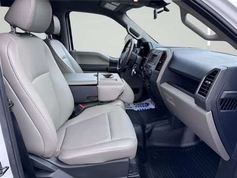 Used 2022 Ford F250 XL w/ Power Equipment Group image 20