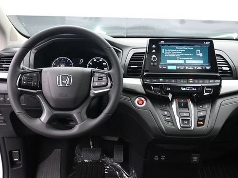 New 2026 Honda Odyssey EX-L image 11