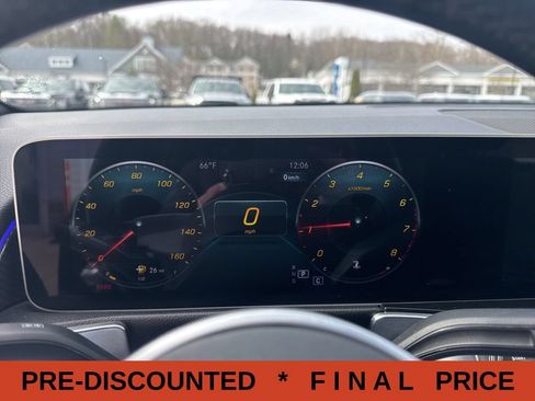 Used 2021 Mercedes-Benz GLB 250 4MATIC w/ AMG Line image 28