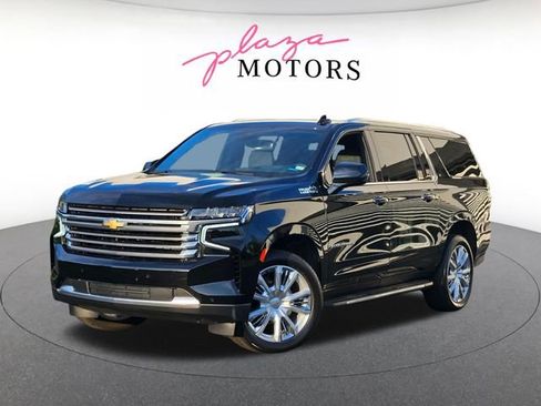 Used 2024 Chevrolet Suburban High Country AWD/4WD image 1