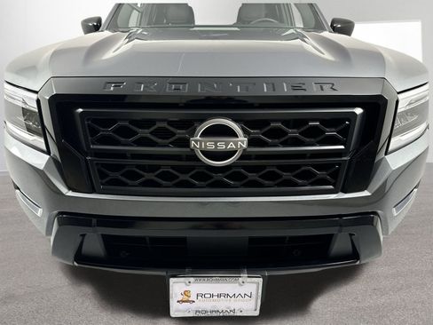 Certified 2023 Nissan Frontier SV w/ Midnight Edition Package image 22