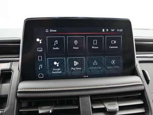 Used 2024 GMC Yukon XL AT4 AWD/4WD image 15