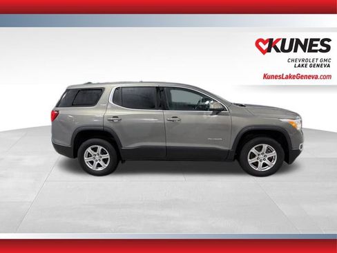 Used 2019 GMC Acadia SLE w/ LPO, Floor Liner Package image 3