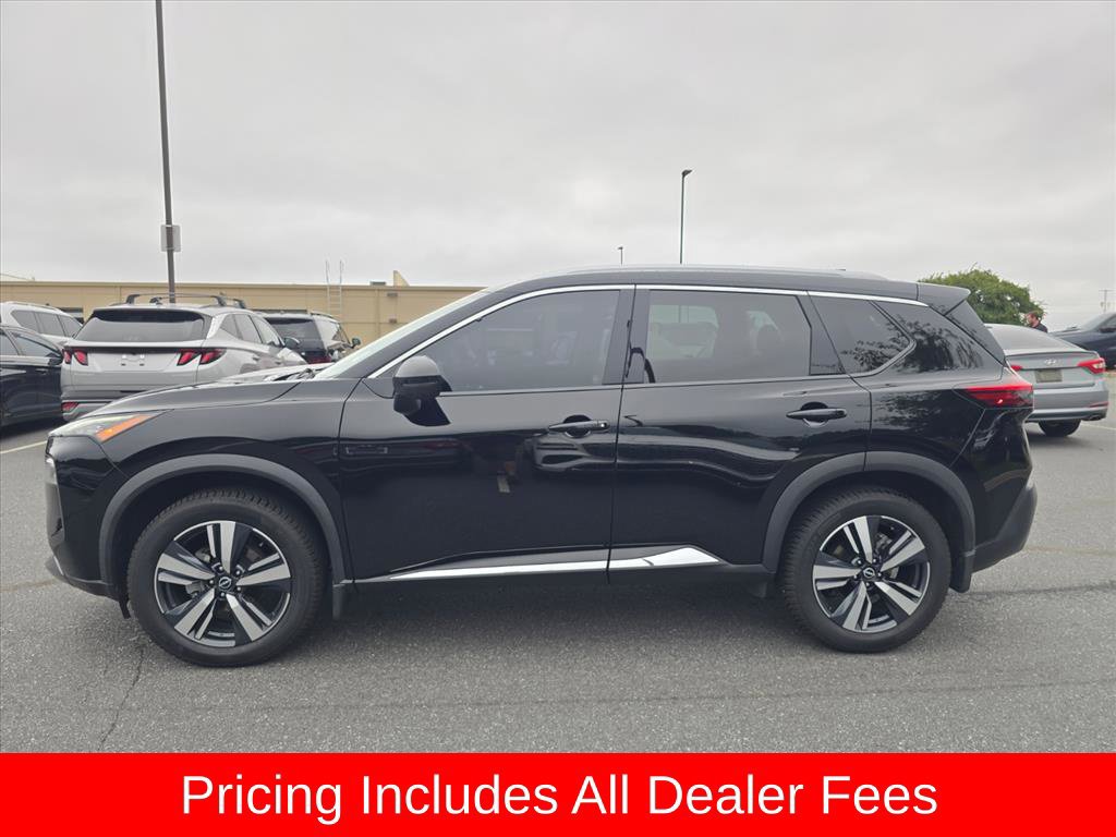 Used 2023 Nissan Rogue SL FWD image 6