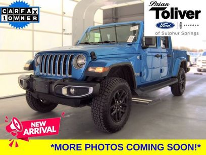 Used 2022 Jeep Gladiator Overland w/ Popular Equipment Package