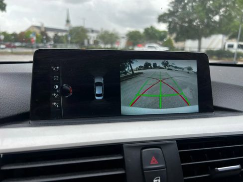 Used 2017 BMW 320i Sedan image 15