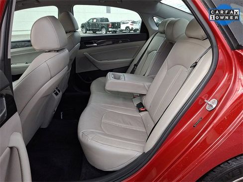 Used 2019 Hyundai Sonata Limited image 11