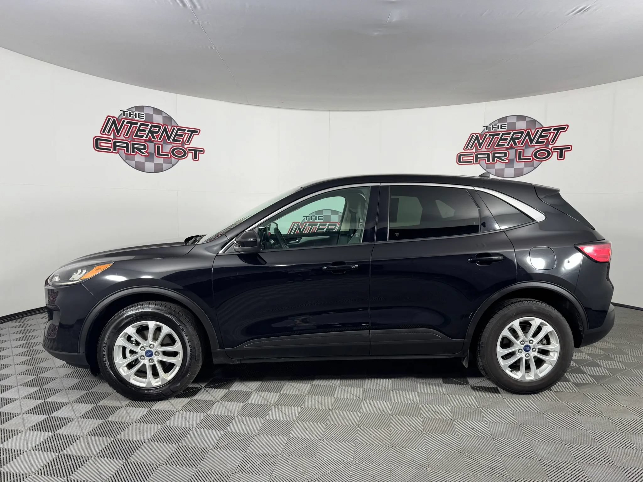 Used 2020 Ford Escape SE AWD/4WD image 4