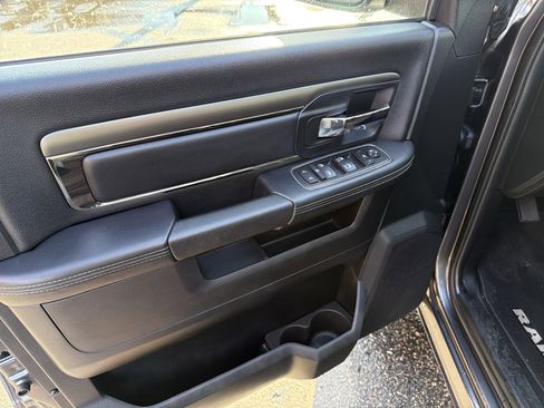 Used 2015 RAM 1500 Sport w/ Sport Premium Group image 20