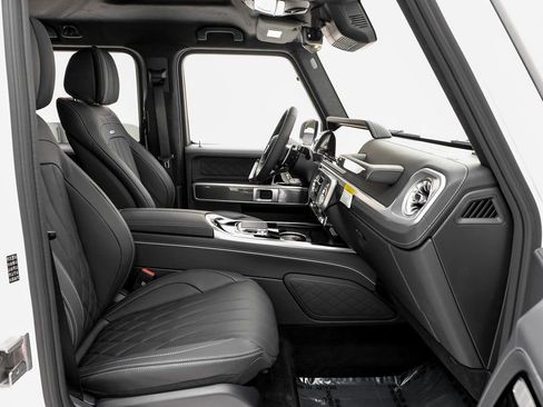 Used 2026 Mercedes-Benz G 63 AMG 4MATIC image 30
