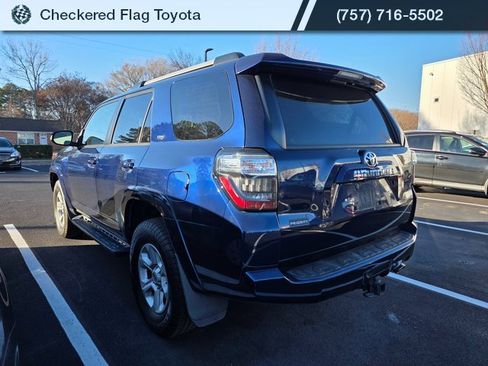 Used 2022 Toyota 4Runner SR5 Premium image 4