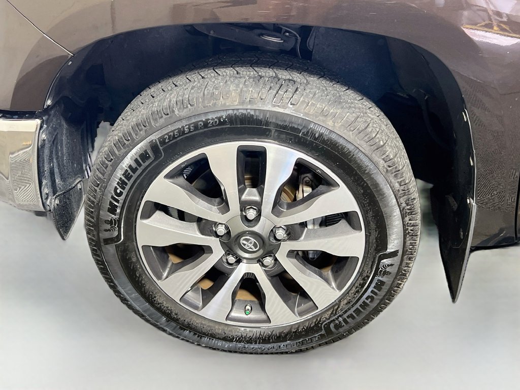 Used 2020 Toyota Tundra Limited w/ Limited Premium Package RWD image 13