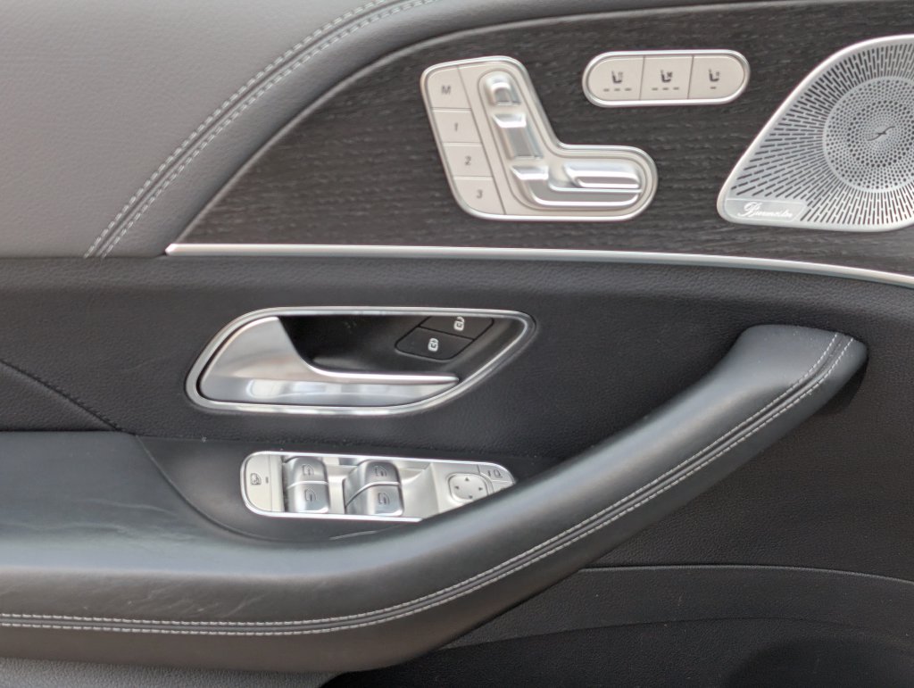 Used 2020 Mercedes-Benz GLE 580 4MATIC image 25
