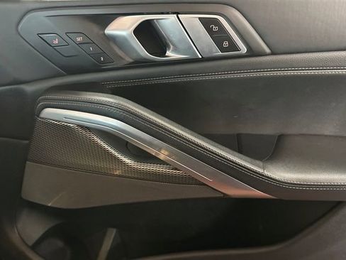 Used 2020 BMW X6 M50i w/ Executive Package image 21