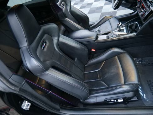 Used 2020 BMW M4 Coupe w/ Competition Package image 41