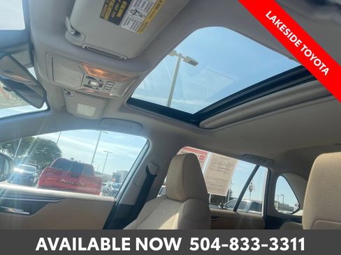 Certified 2020 Toyota RAV4 XLE w/ Convenience Package FWD image 31