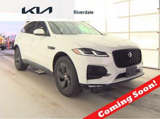 Used 2022 Jaguar F-PACE S video 1