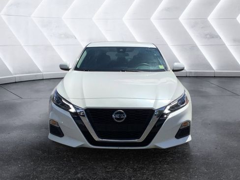 Used 2021 Nissan Altima 2.5 SV FWD image 2