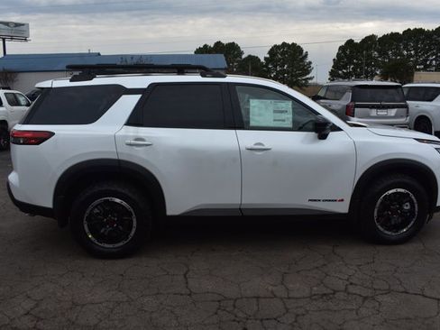 New 2026 Nissan Pathfinder Rock Creek w/ Rock Creek Premium Package image 4