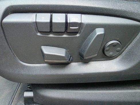 Used 2015 BMW X6 xDrive35i image 15