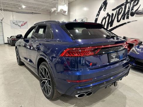 Used 2021 Audi SQ8 Prestige w/ Prestige Package AWD/4WD image 3
