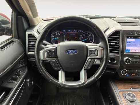 Used 2019 Ford Expedition Platinum image 13
