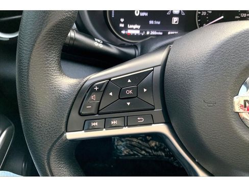 Used 2020 Nissan Kicks SV image 20