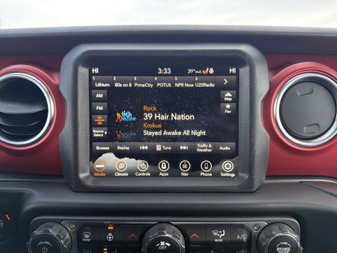 Used 2023 Jeep Gladiator Rubicon w/ LED Lighting Group image 5