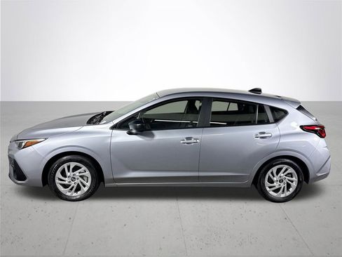 Certified 2025 Subaru Impreza 2.0i image 10