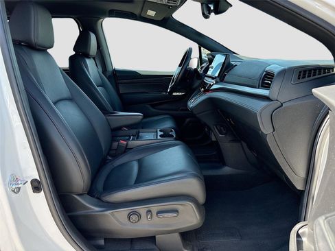 Certified 2025 Honda Odyssey Sport-L image 33