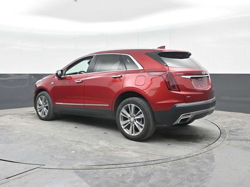 Used 2024 Cadillac XT5 Premium Luxury w/ Technology Package AWD/4WD image 2