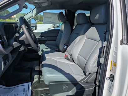 New 2026 Ford F250 XL w/ XL Chrome Package