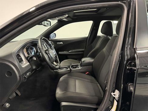 Used 2021 Dodge Charger SXT w/ Driver Convenience Group image 30